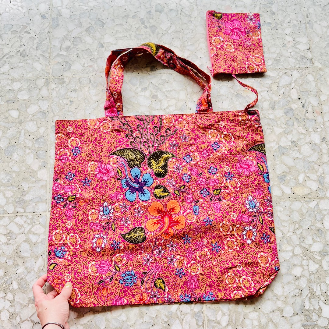 Batik Large Foldable Tote Bag Handmade in Singapore, Women's Fashion