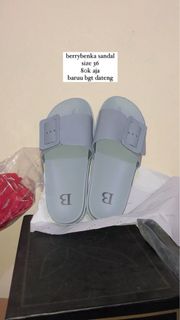 (Kategori: ) berada di . Dikirim oleh acyaaa (ID iklan 1185401004, Gambar 1). Deskripsi: .