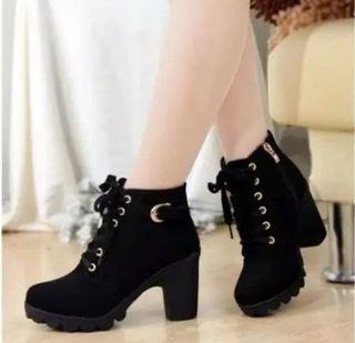 Boots Wanita