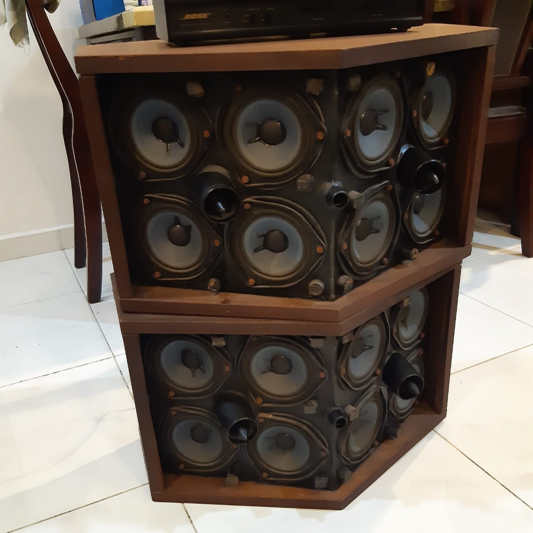 speaker box for 3 12s