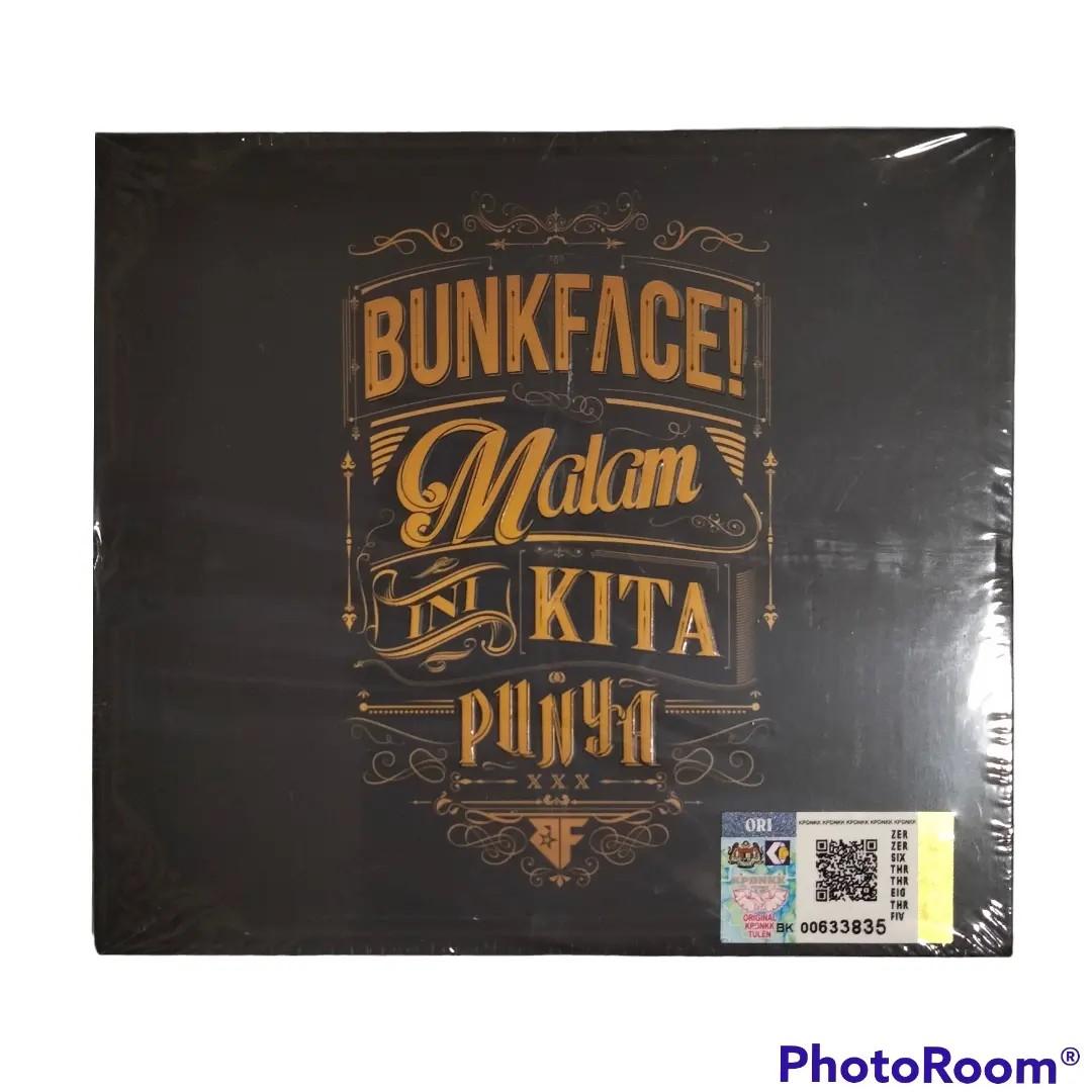 Bunkface CD (Category: CDs & DVDs) located in Kuching. Submitted by bedycollections (Listing ID 1185488741, Image 1). Description: BUNK FACE (sealed) Malam Ini Kita Ounya Press LOCAL RM 45 Postage RM10 #bedycollections #newcd #hobbies #collectiblesitem #localband #bunkface #malaminikitapunya.