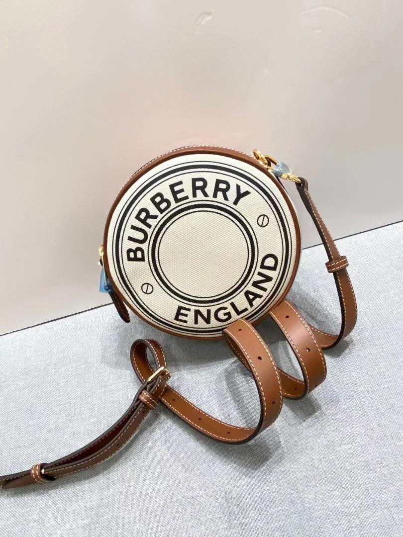 Burberry logo graphic sexybetic canvas and