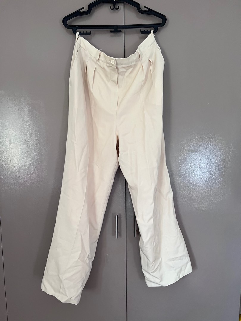 Cream/nude slacks, Women's Fashion, Bottoms, Other Bottoms on Carousell