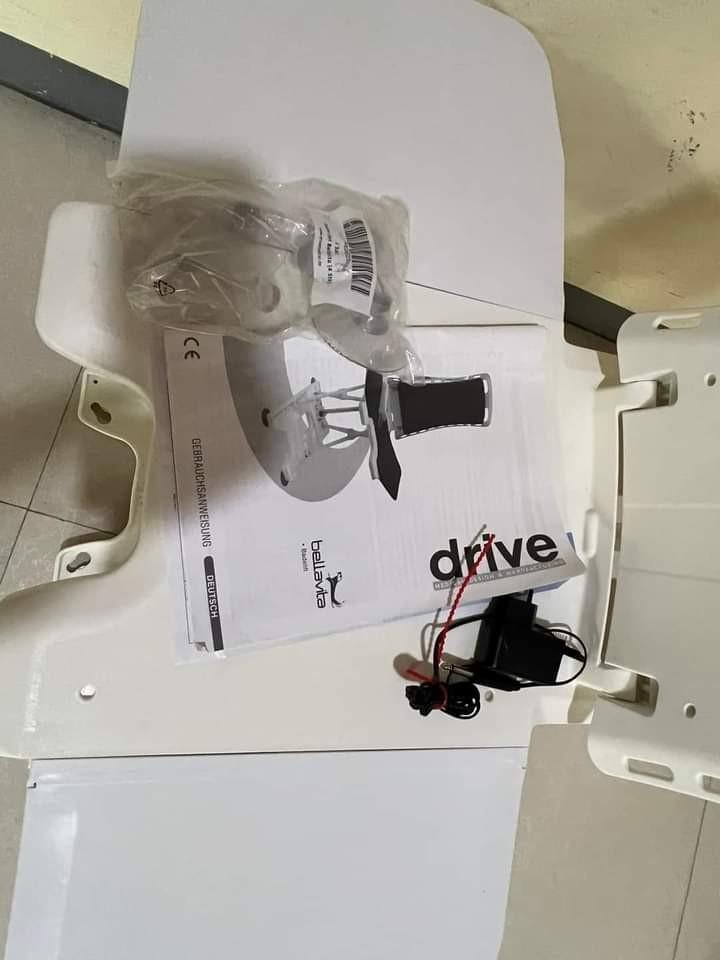 Drive Bellavita Lightweight Reclining Bath Lift, Health & Nutrition