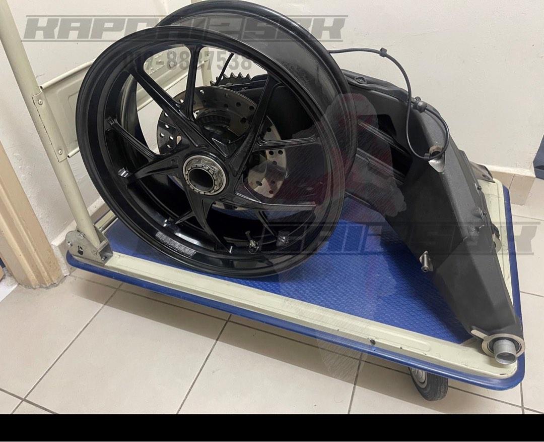 Swing arm top ducati panigale