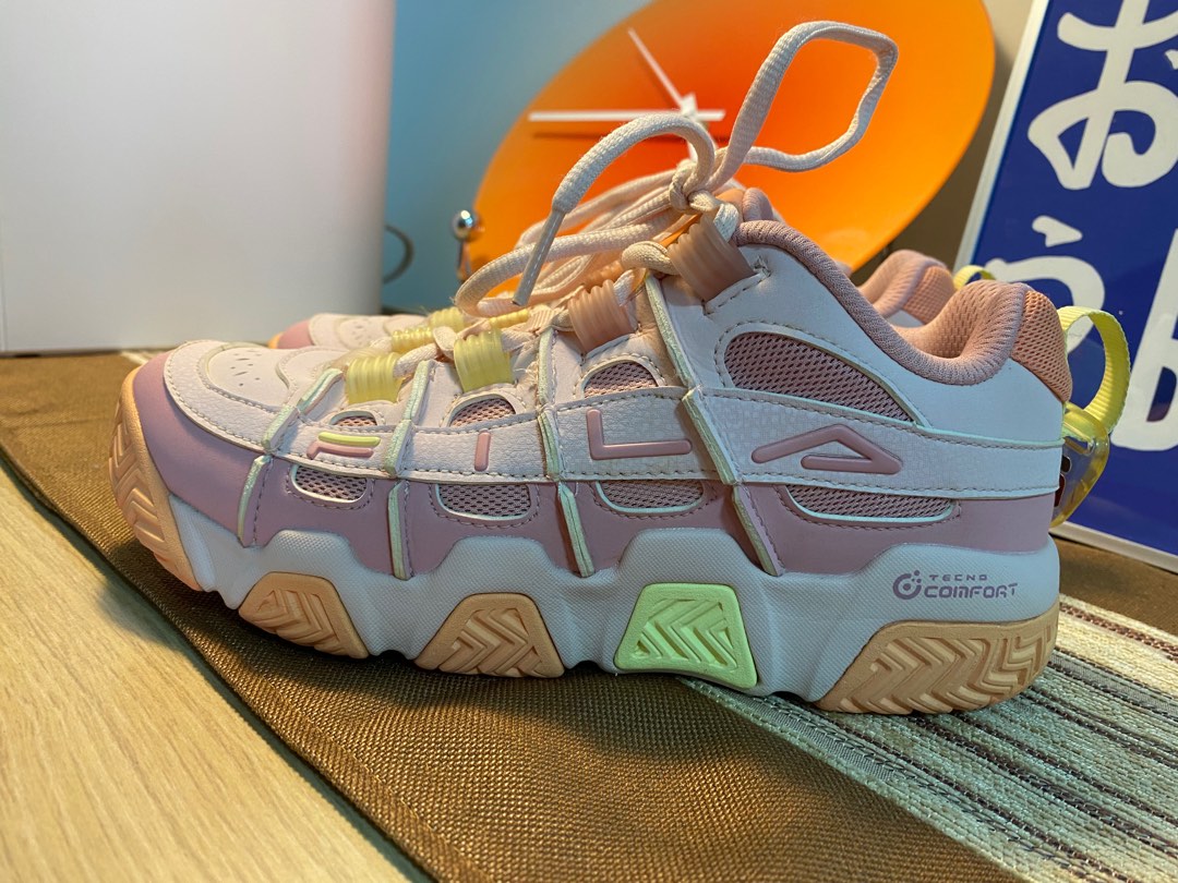 Pink fila shoes outfit store