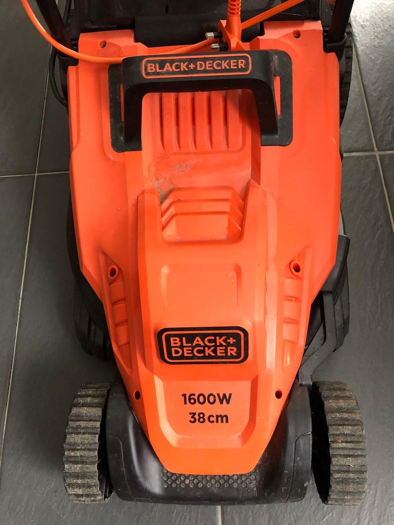 For Parts] Black and Decker Lawn Mower, Furniture & Home Living, Gardening,  Gardening Tools & Ornaments on Carousell
