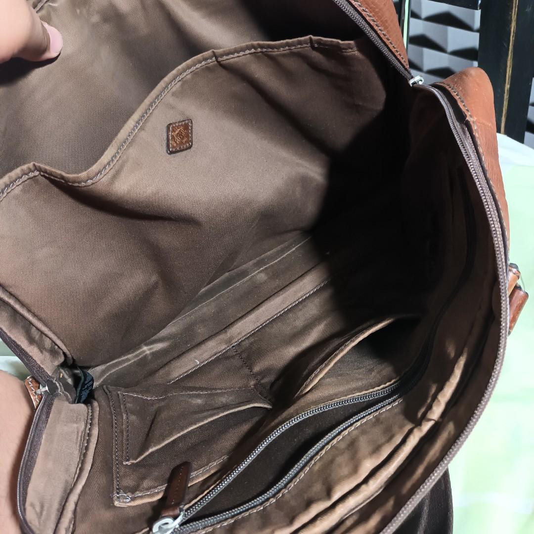 Fossil laptop bag, Men's Fashion, Bags, Briefcases on Carousell
