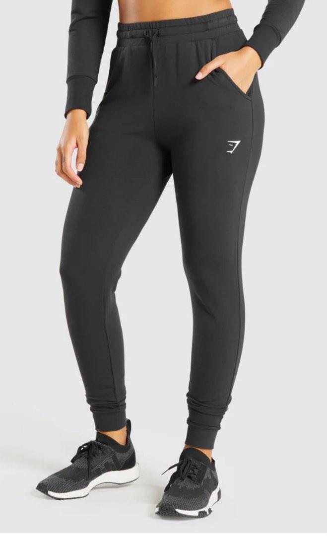 GYMSHARK SWEATPANTS (BRAND NEW), Women's Fashion, Bottoms, Jeans