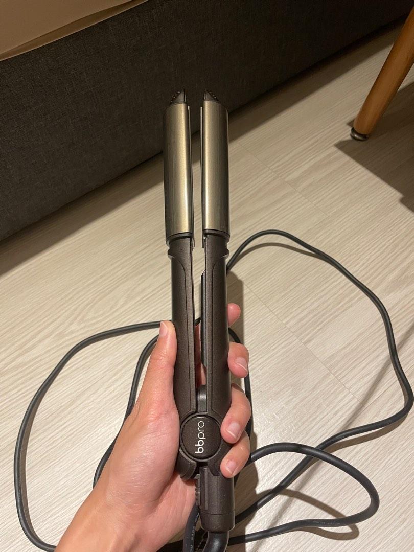 Hair straightener V1 Korean, Women's Fashion, Watches & Accessories