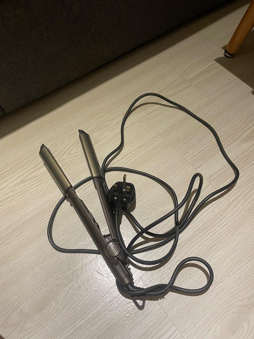 Hair straightener V1 Korean, Women's Fashion, Watches & Accessories