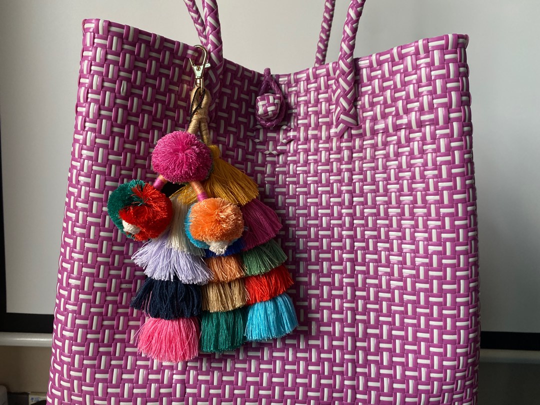 Handwoven recycle plastic bags with variation in size colour and model