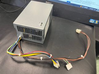 （分類：）位於 。 由 Chu_Store 提交（商品編號 1185321242，圖片 1）。簡介： 。