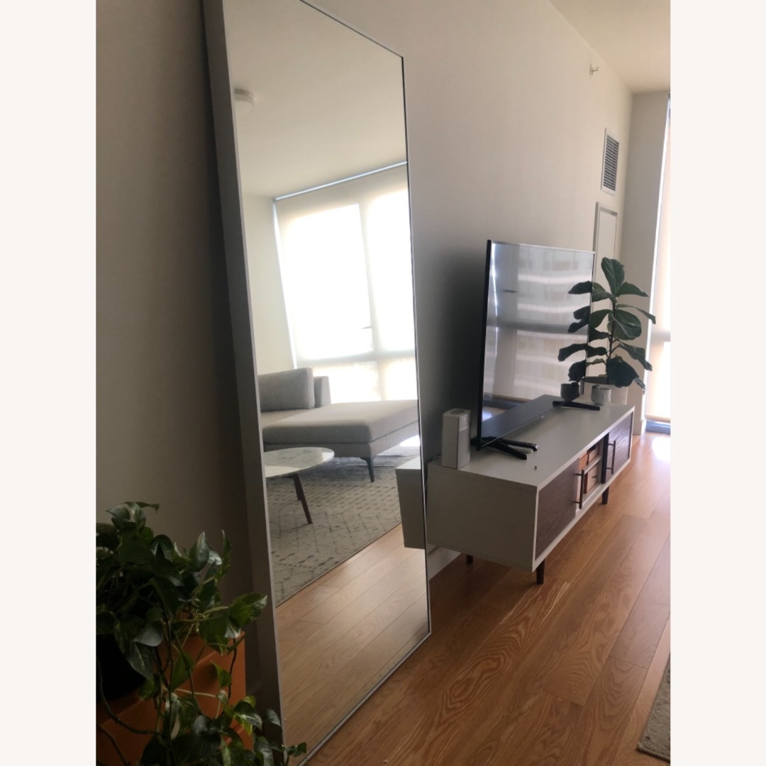 Ikea Hovet Full length mirror, 傢俬＆家居, 家居裝飾, 鏡 Carousell