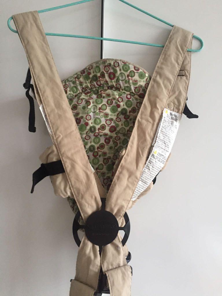 Infantino easy deals rider baby carrier