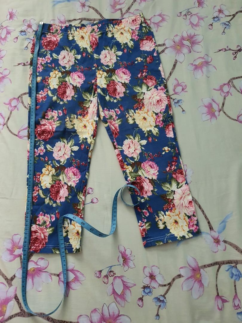 INSTOCK CLEARANCE SALES Ulzzang Girls Leggings/Pants Foral Pattern, Women's  Fashion, Bottoms, Jeans & Leggings on Carousell