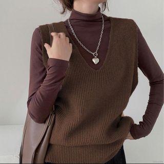 Knitted Chocolate Vest
