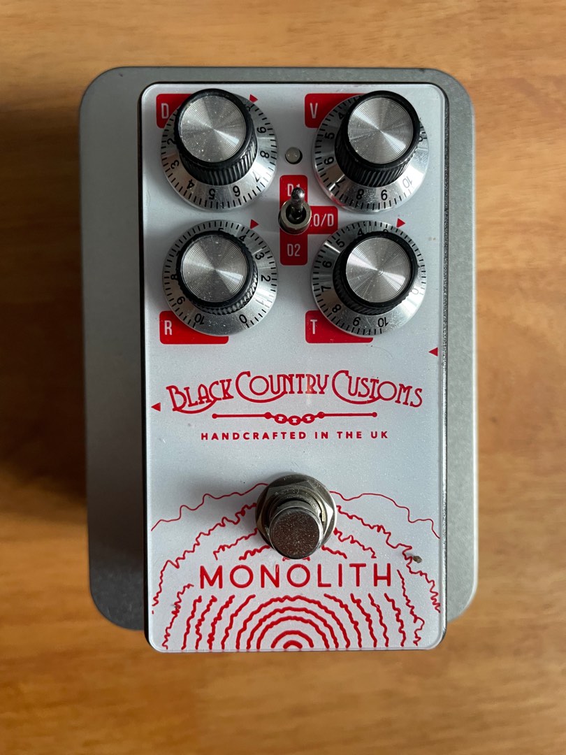 Laney Monolith Distortion Effects Pedal, Hobbies & Toys, Music & Media