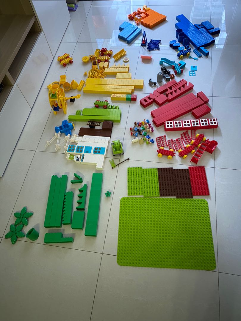 Lego bricks, Hobbies & Toys, Toys & Games on Carousell