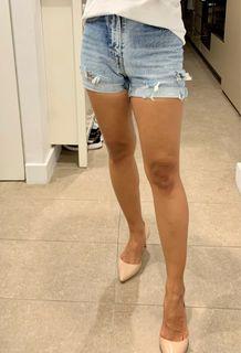 Levi’s Denim Shorts. Size 6