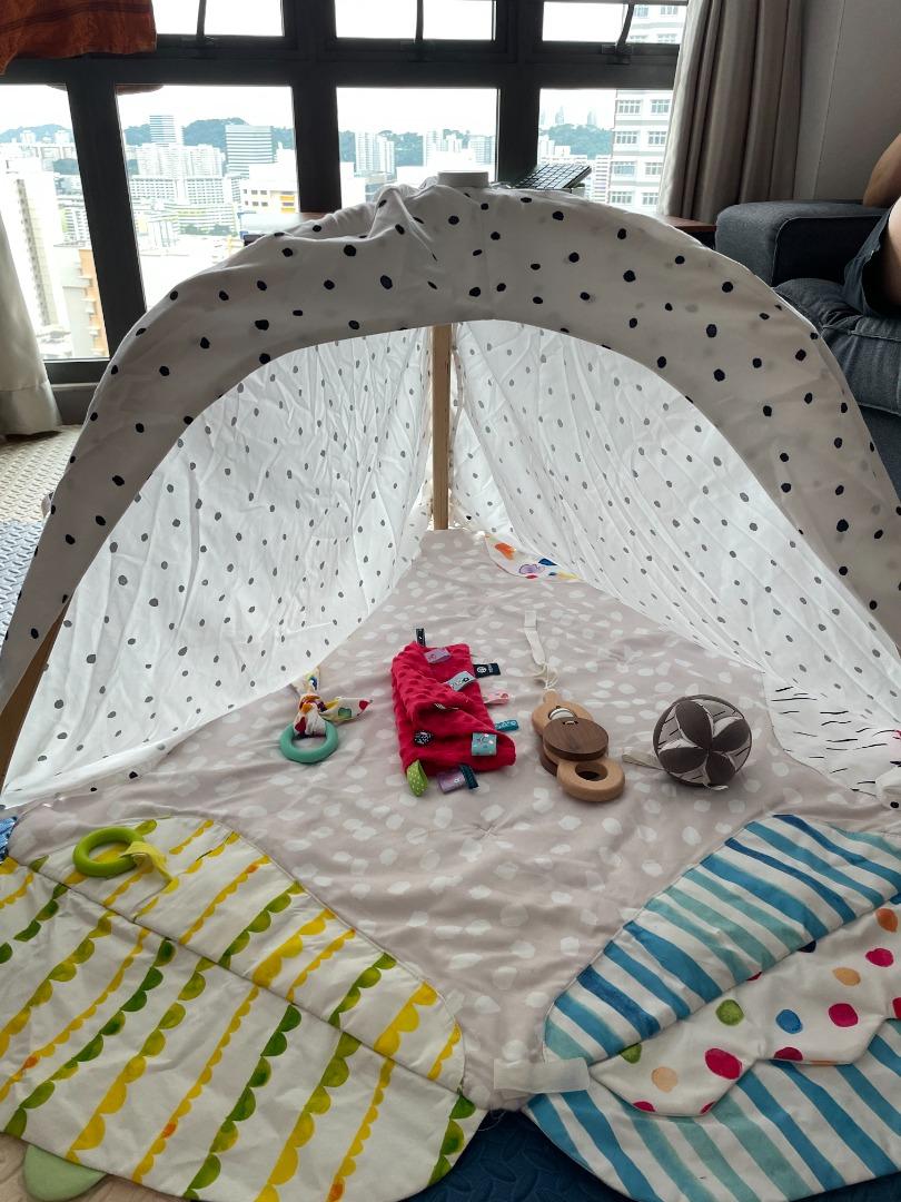 Lovevery Playmat Playgym, Babies & Kids, Infant Playtime on Carousell