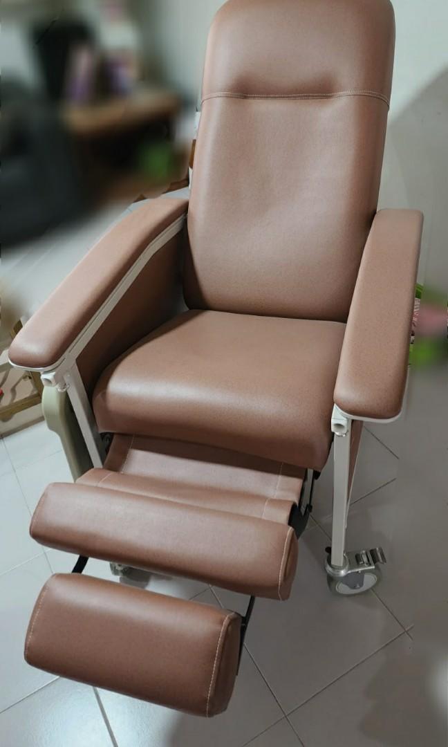 Manual Mobile Recliner Geriatric Chair with Tray, Furniture & Home