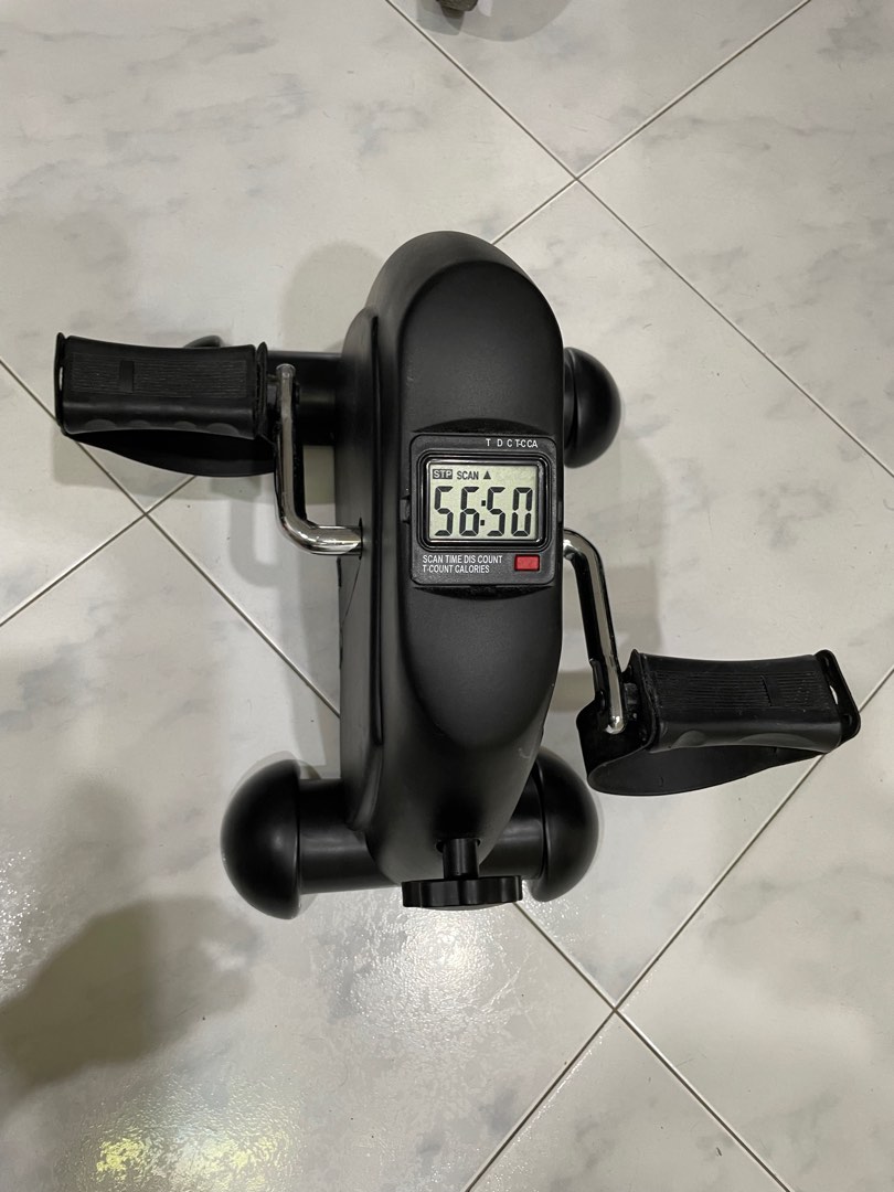 Mini Pedal Exerciser, Sports Equipment, Exercise & Fitness, Cardio