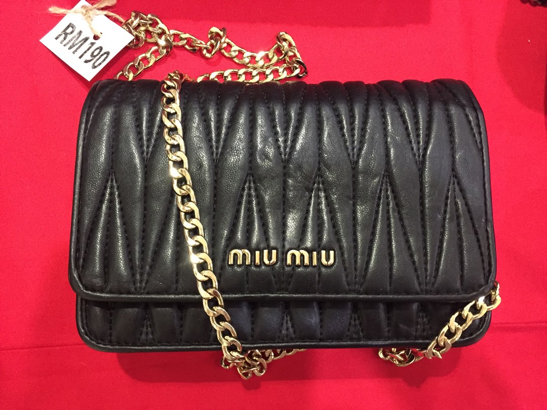 Miu sale miu woc