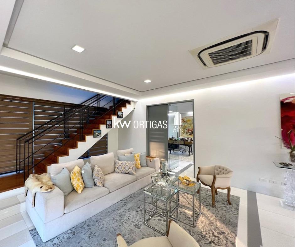 Modern House for Sale in McKinley Hill, Taguig, Property, For Sale
