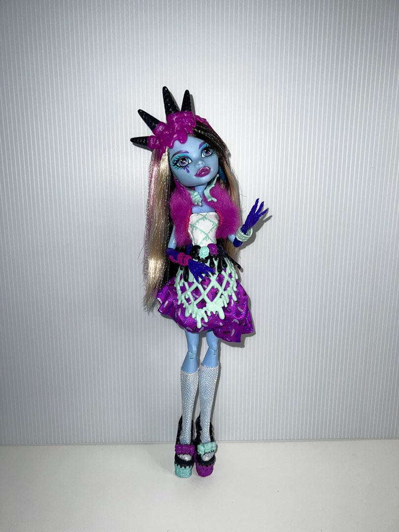 Monster High Sweet Screams Abbey Bominable Hobbies Toys Toys