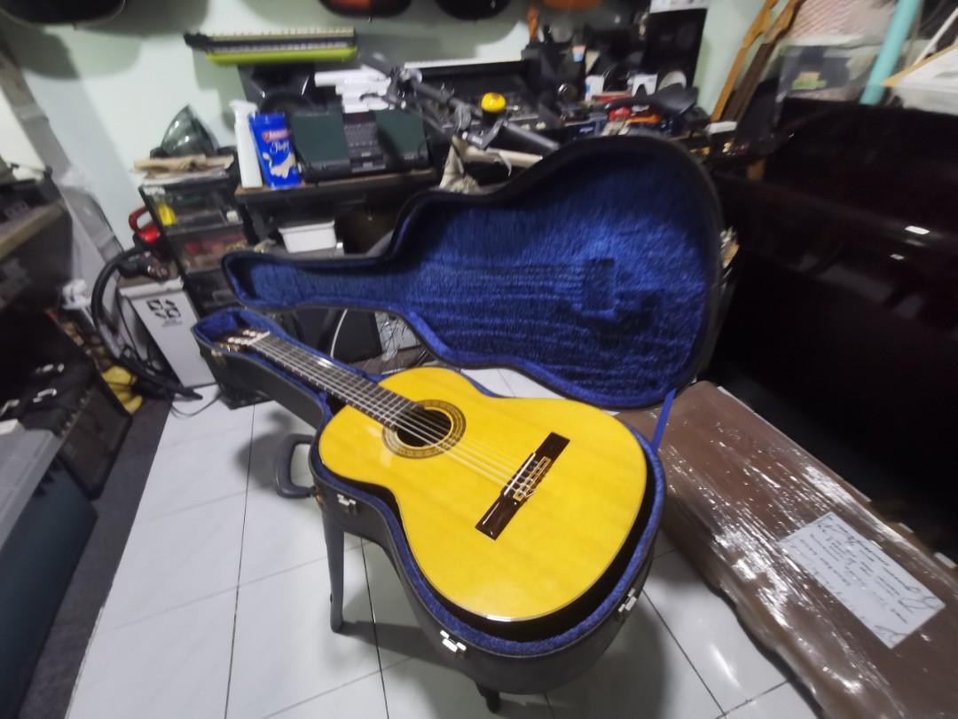 Morris m25 vintage classical nylon guitar (Category: Musical Instruments) located in Paranaque City. Submitted by tegtegs (Listing ID 1185300246, Image 2). Description: 9-17-22 Morris m25 classical guitar 20k only With hardcase 💪Set up by sir jon of elegee custom guitars 👍Payment thru cash, bank transfer, gcash or in any remittance center 🚚We do shipping👍via lalamove,speedy, toktok and grab ✈️🚢🚆We also ship nation wide, dipende sa location 