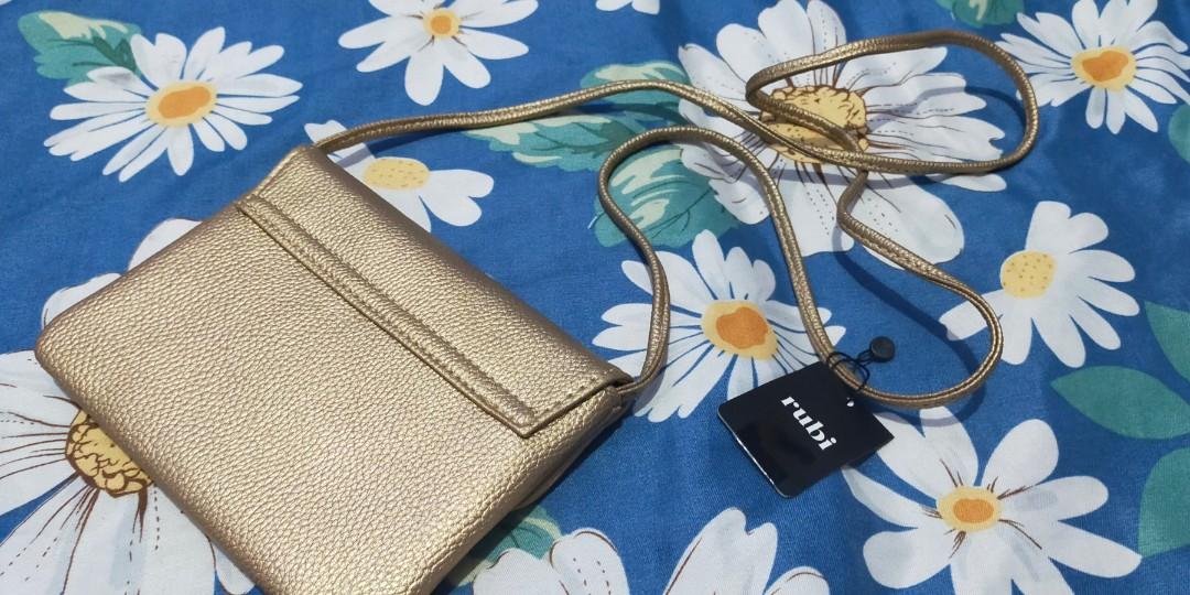 NEW Cotton On Rubi Mikaela crossbody bag in gold, Women's Fashion, Bags