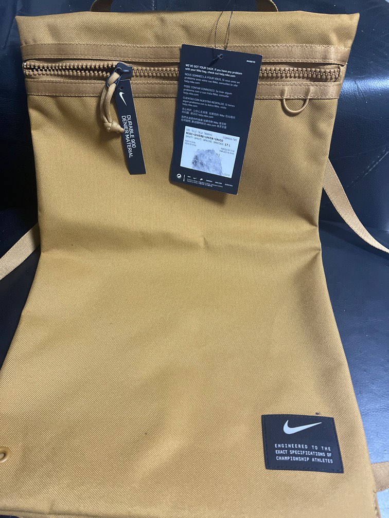 Nike Back pack Men s Fashion Bags Backpacks on Carousell