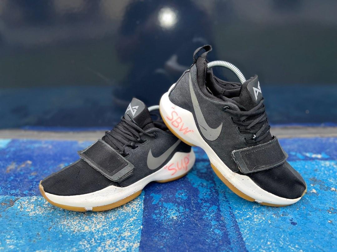 Nike pg 1 black gum top