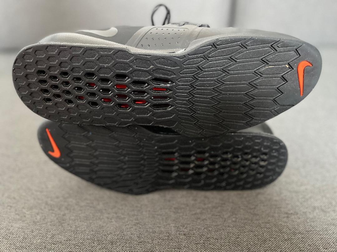 Nike metcon 4 discount black hyper crimson