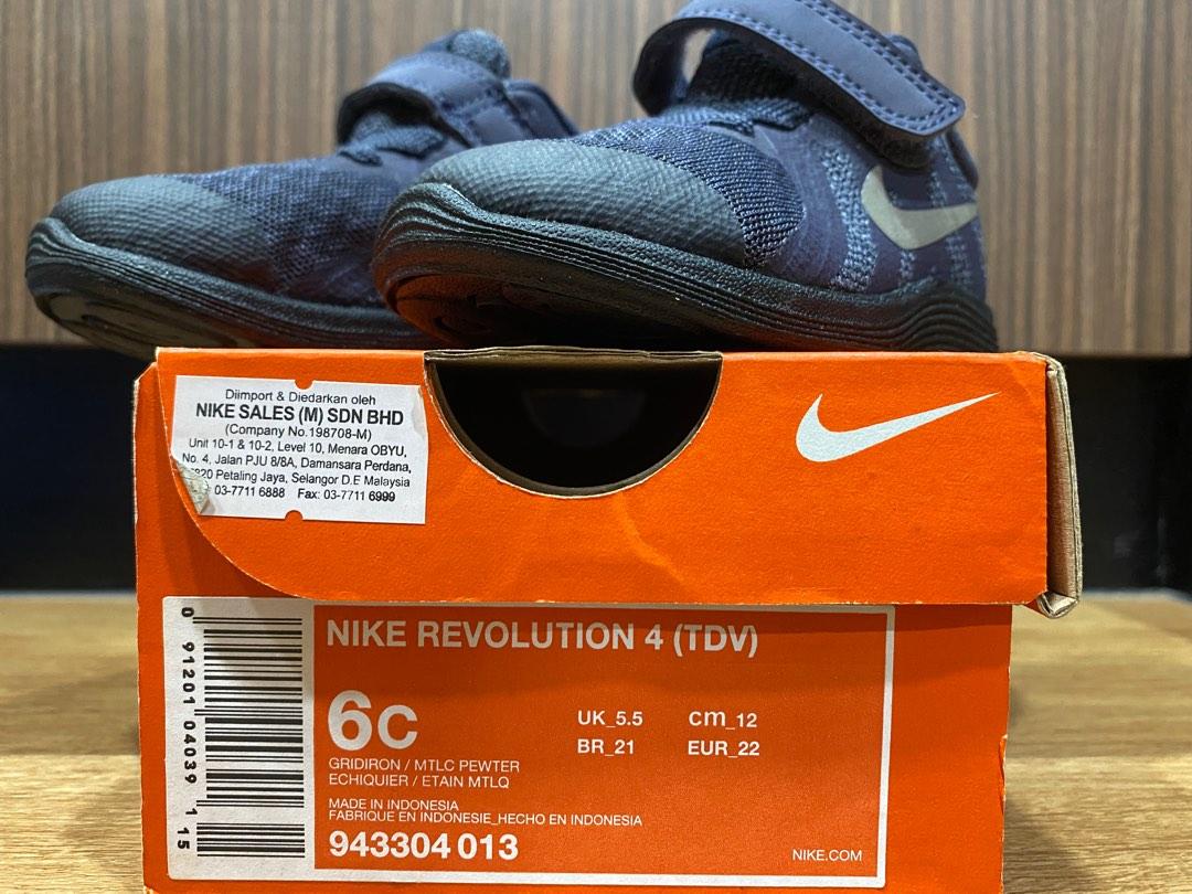 Pre loved Nike Revolution 4 TDV 943304 014 Navy Blue Infant Toddler