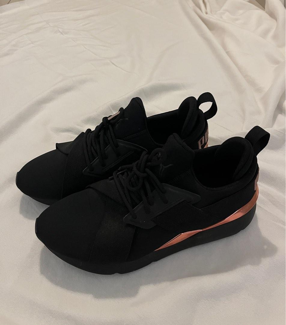 Puma muse clearance metal athletic shoe