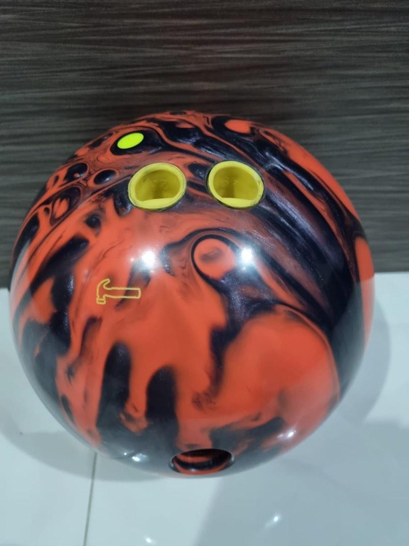 Raw Hammer Bowling Ball, Sports Equipment, Sports & Games, Billiards