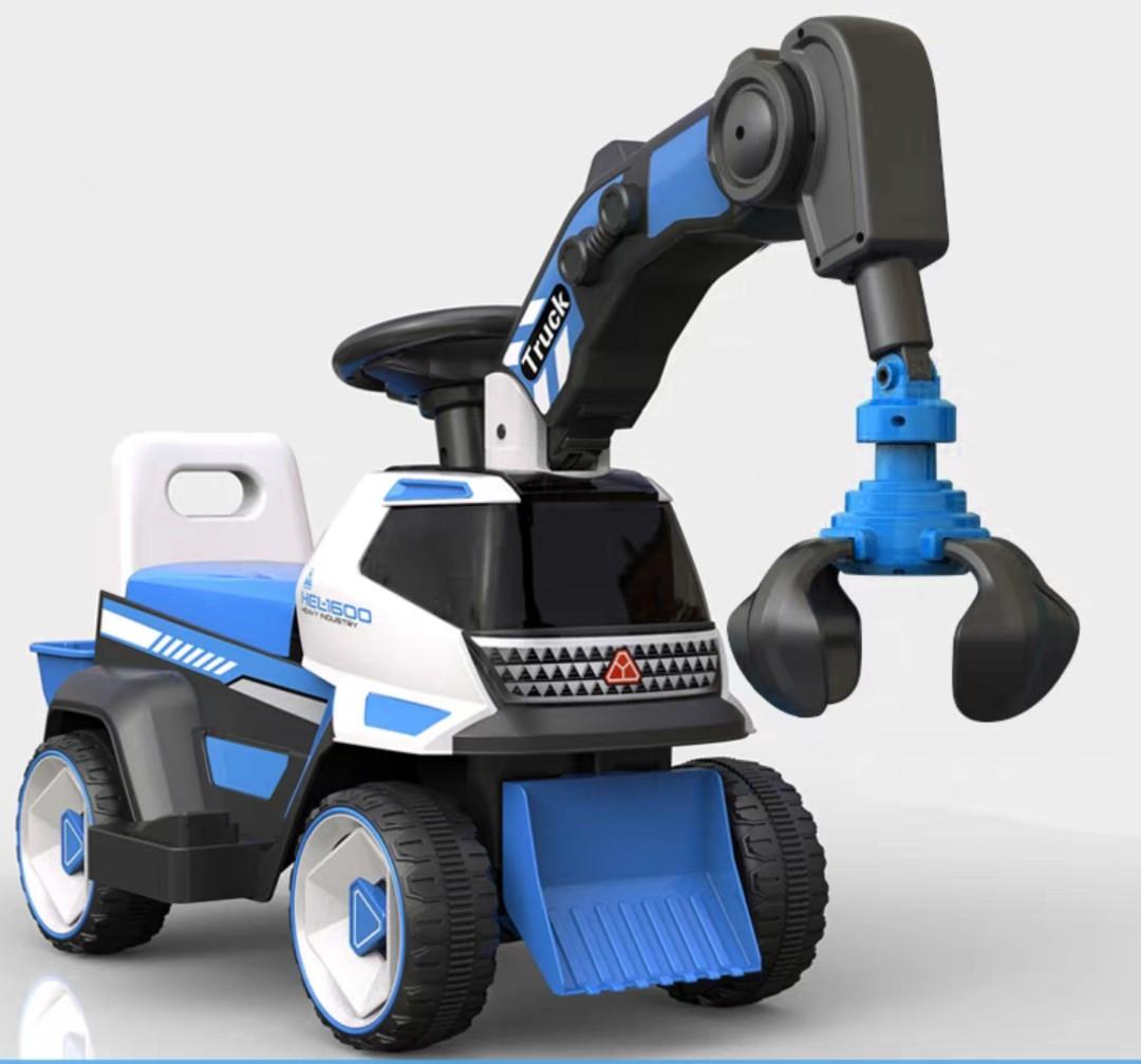 Toy digger with grabber clearance