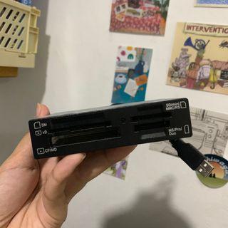 Smart media card reader