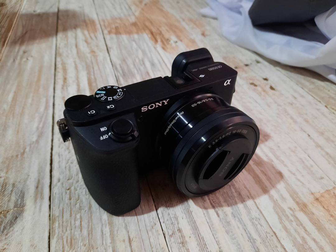 Sony A6500 with 1650mm OSS lens, Photography, Cameras on Carousell