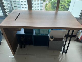 (Category: ) located in . Submitted by g.apple28 (Listing ID 1185366035, Image 1). Description: .