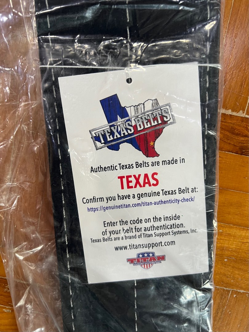 Titan Powerlifting Belt (IPF approved), Sports Equipment, Other Sports