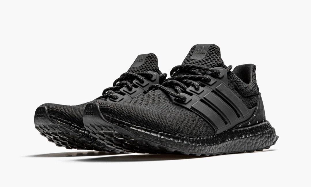 ULTRA BOOST DNA