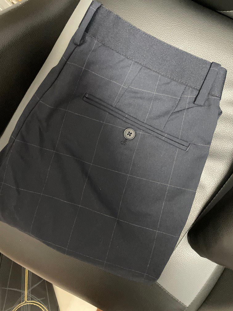 Uniqlo formal pant, Men's Fashion, Bottoms, Trousers on Carousell