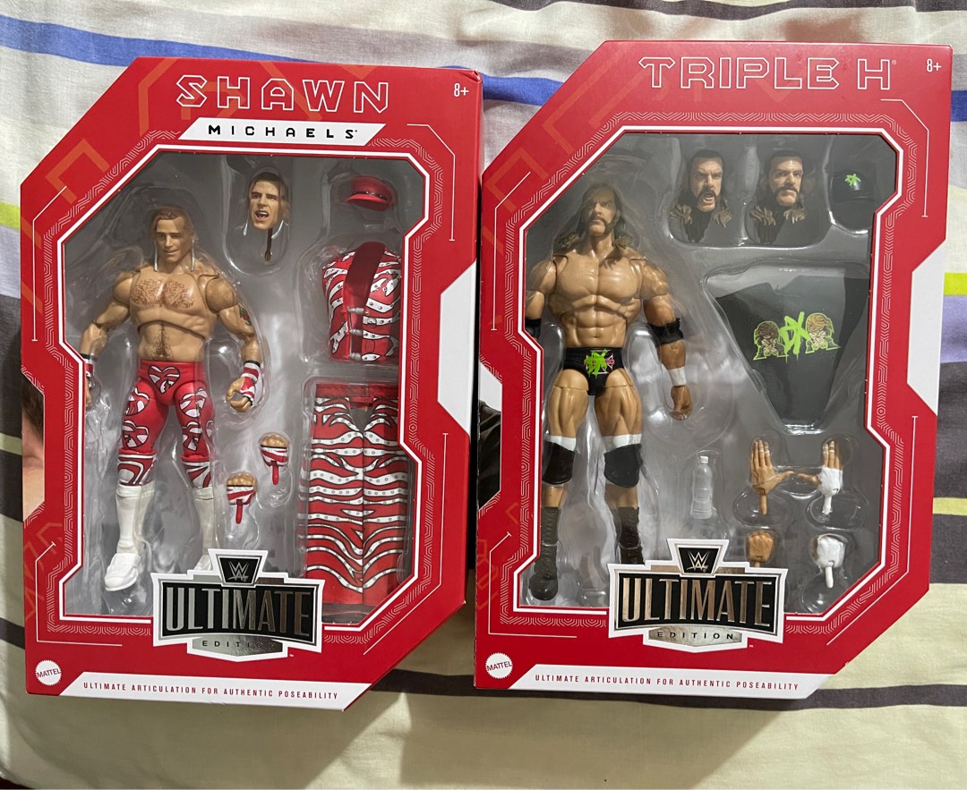 WWE Fan Takeover Ultimate Edition Action Figure Triple H, 15 Cm, Con Teste Extra E Maglietta DX, 30 Punti Di Articolazione