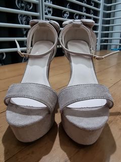 (Category: ) located in . Submitted by sallychuah (Listing ID 1185672030, Image 1). Description: .