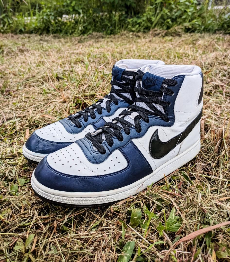2009 nike 2025