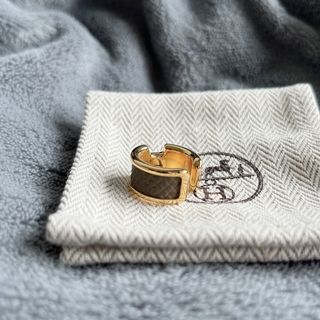 （分類：）位於 。 由 LuxLuna 提交（商品編號 1185671523，圖片 1）。簡介： 。