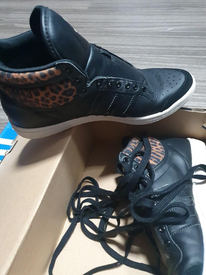 Adidas hi sleek Women s Fashion Footwear Sneakers on Carousell